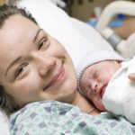 عملية التجميل بعد الولادة